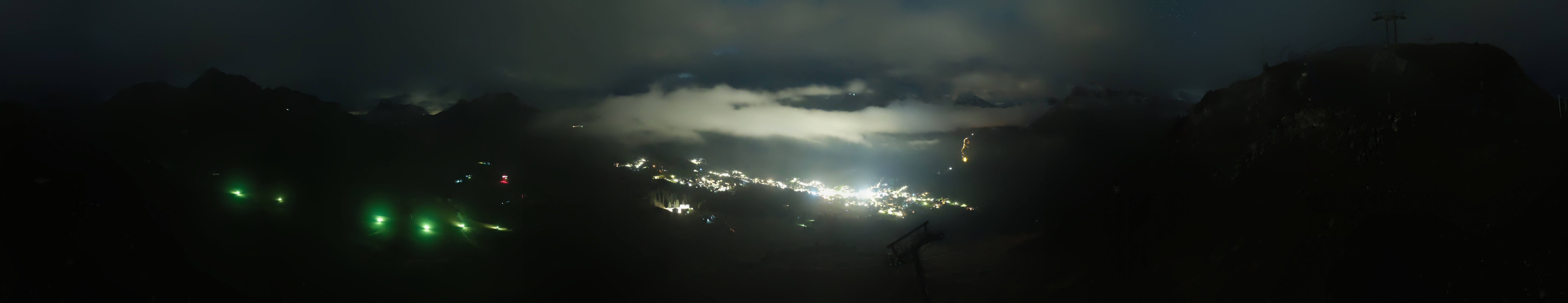 Archiv Foto Webcam Lech-Zürs: Kriegerhorn Panoramablick