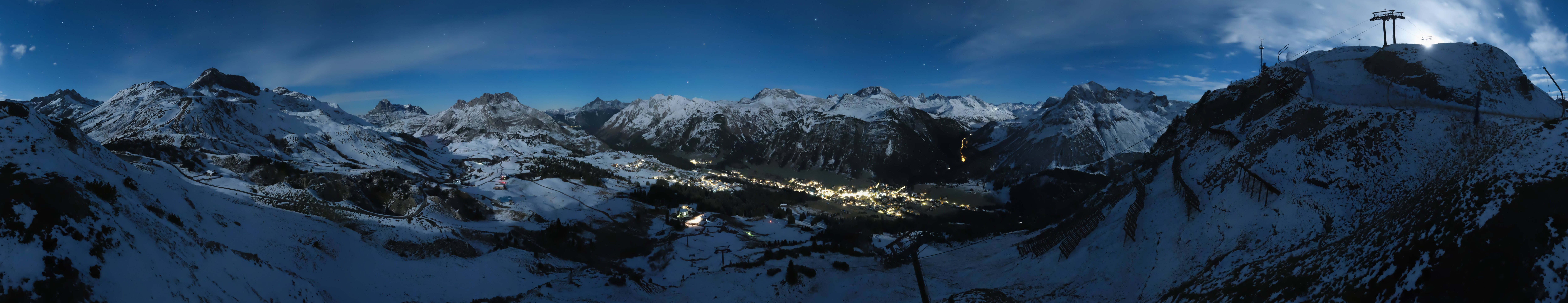 Archiv Foto Webcam Lech-Zürs: Kriegerhorn Panoramablick