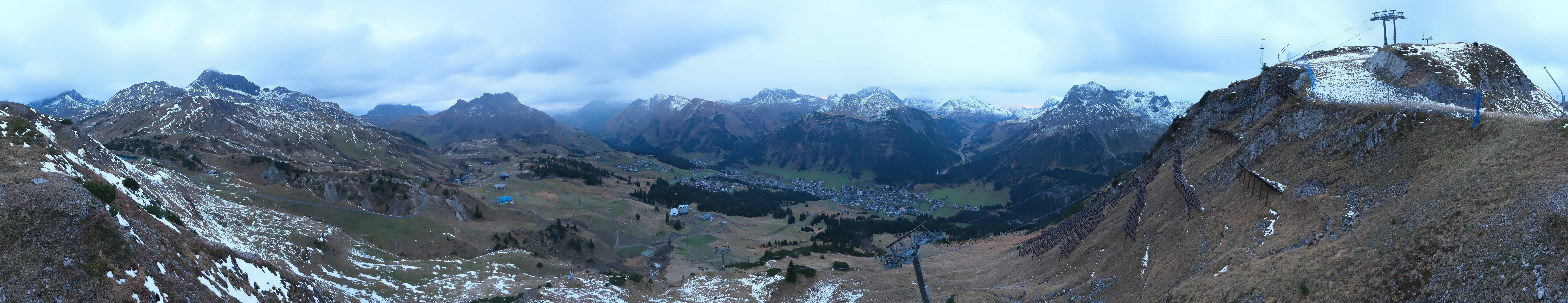 Archiv Foto Webcam Lech-Zürs: Kriegerhorn Panoramablick