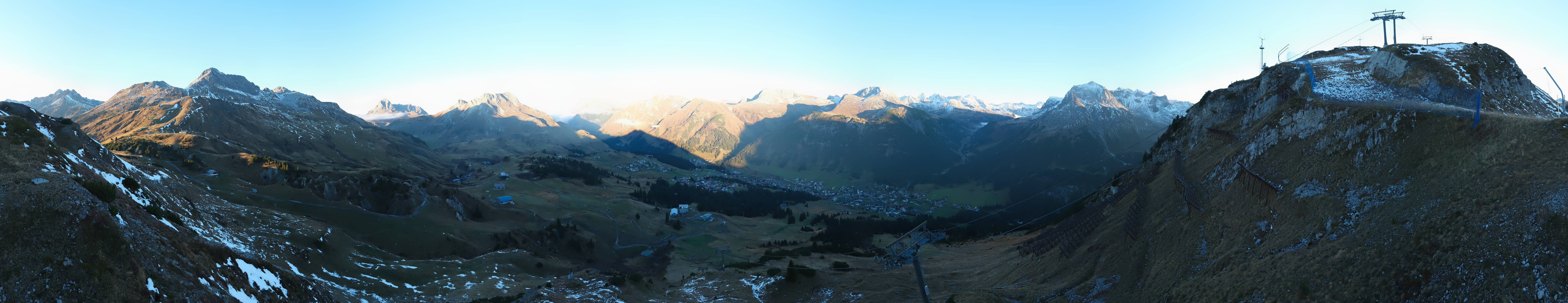 Archiv Foto Webcam Lech-Zürs: Kriegerhorn Panoramablick