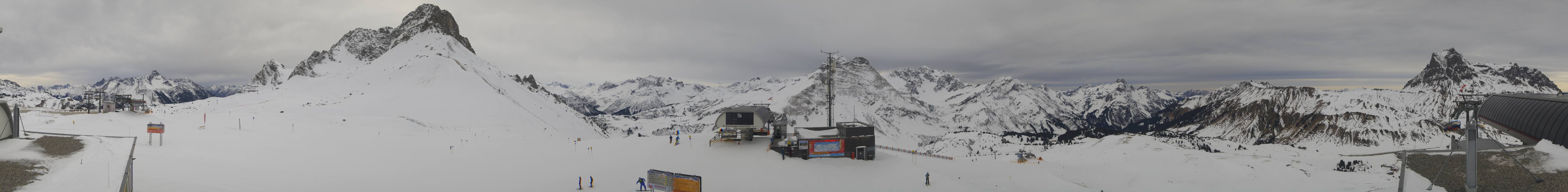 Archiv Foto Webcam Warth Schröcken - Panorama Saloberjet