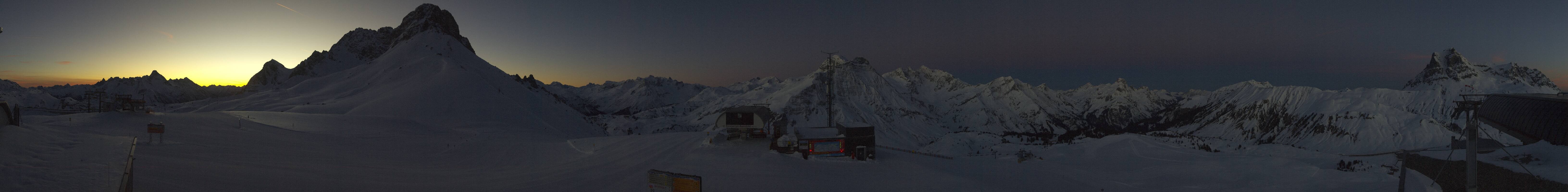 Archived image Webcam Panoramic view Warth Schröcken