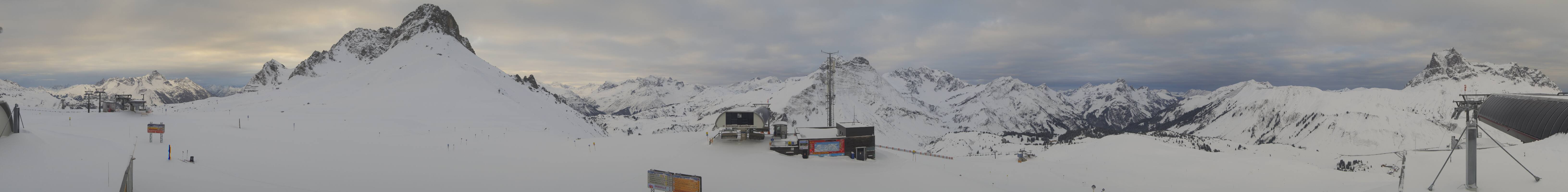 Archiv Foto Webcam Warth Schröcken - Panorama Saloberjet