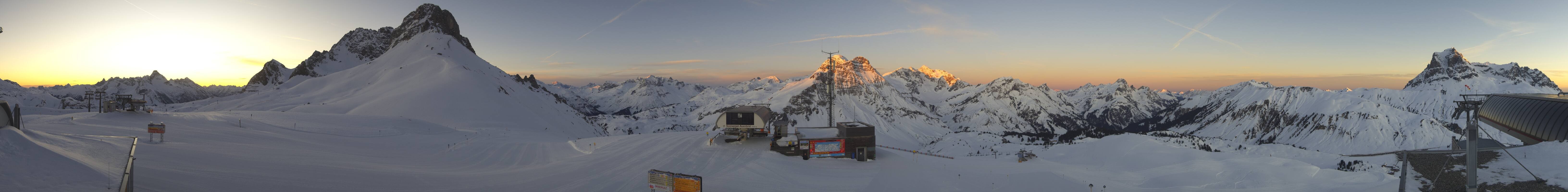 Archived image Webcam Panoramic view Warth Schröcken