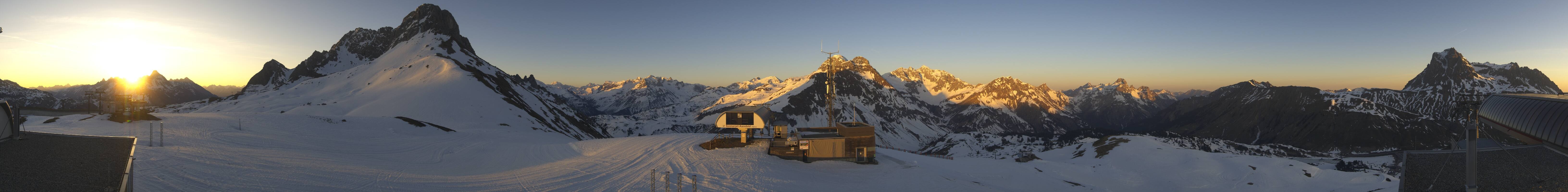 Archiv Foto Webcam Warth Schröcken - Panorama Saloberjet