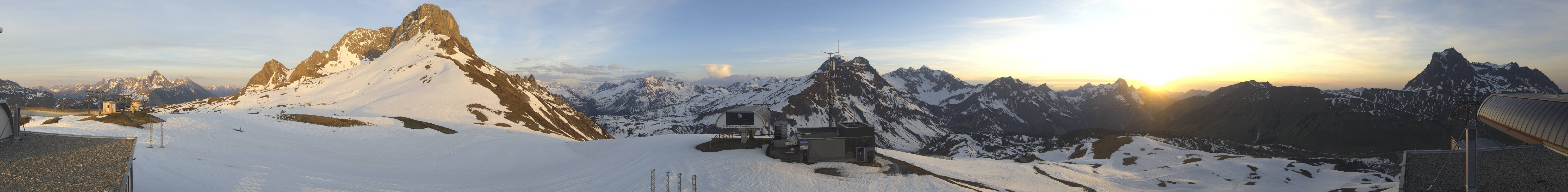 Archiv Foto Webcam Warth Schröcken - Panorama Saloberjet