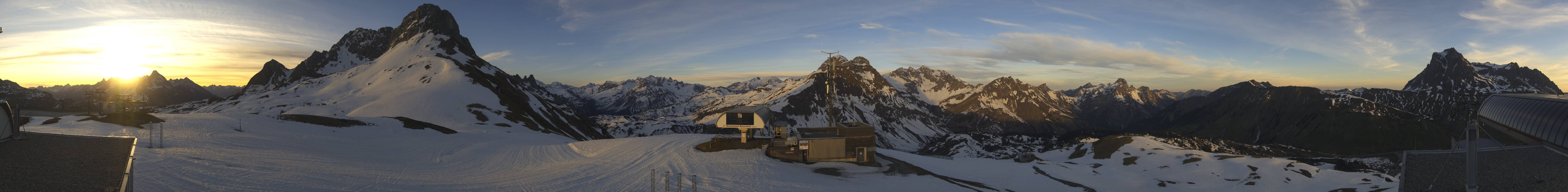 Archived image Webcam Panoramic view Warth Schröcken