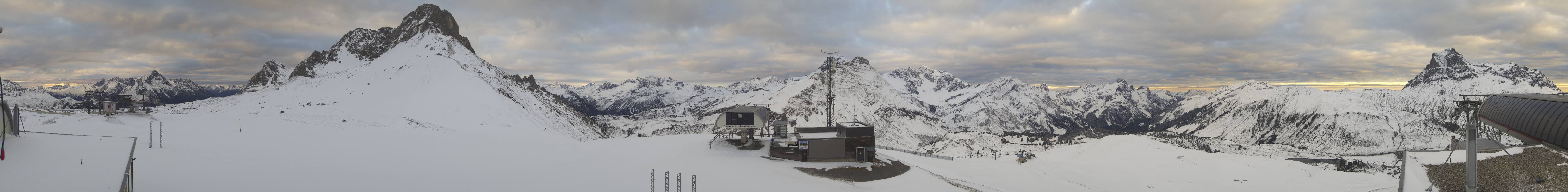 Archiv Foto Webcam Warth Schröcken - Panorama Saloberjet