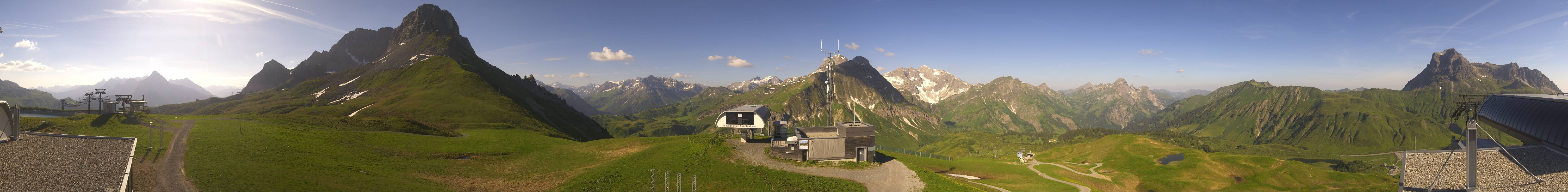 Archiv Foto Webcam Warth Schröcken - Panorama Saloberjet
