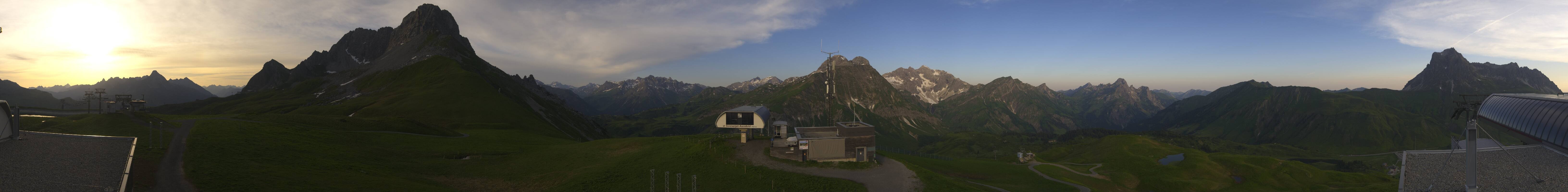 Archiv Foto Webcam Warth Schröcken - Panorama Saloberjet