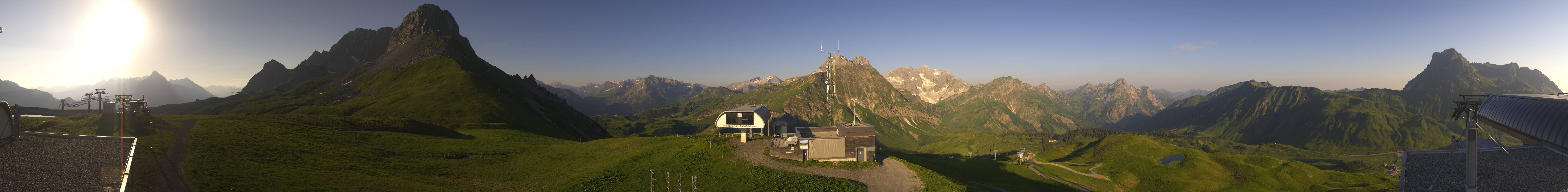 Archiv Foto Webcam Warth Schröcken - Panorama Saloberjet