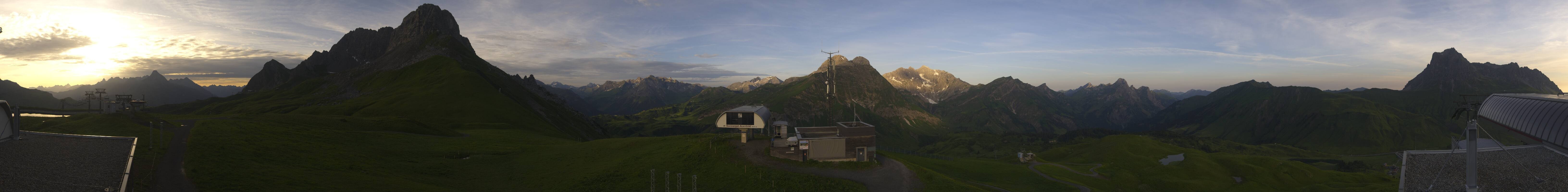 Archived image Webcam Panoramic view Warth Schröcken