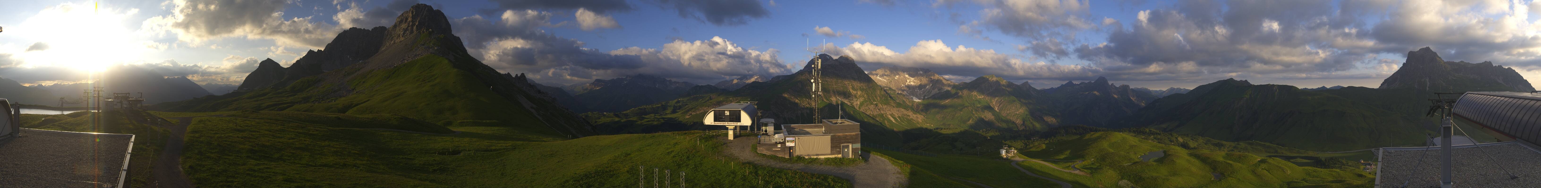 Archiv Foto Webcam Warth Schröcken - Panorama Saloberjet