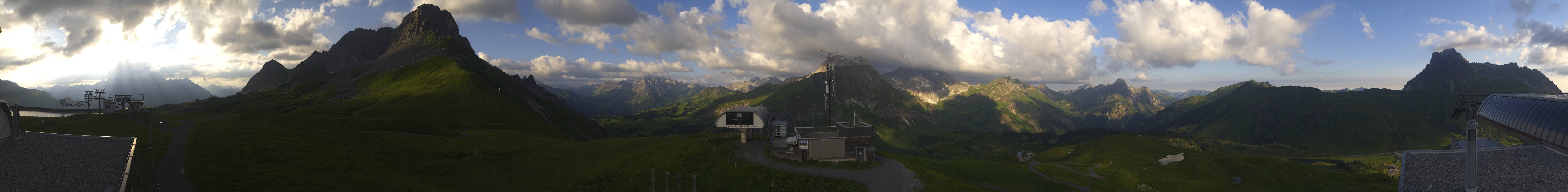 Archiv Foto Webcam Warth Schröcken - Panorama Saloberjet