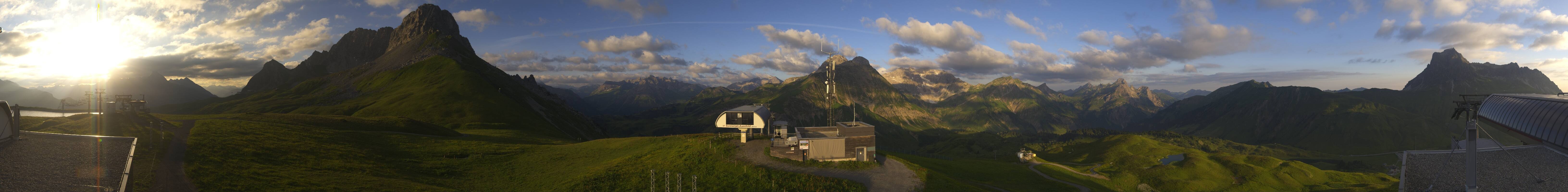 Archiv Foto Webcam Warth Schröcken - Panorama Saloberjet