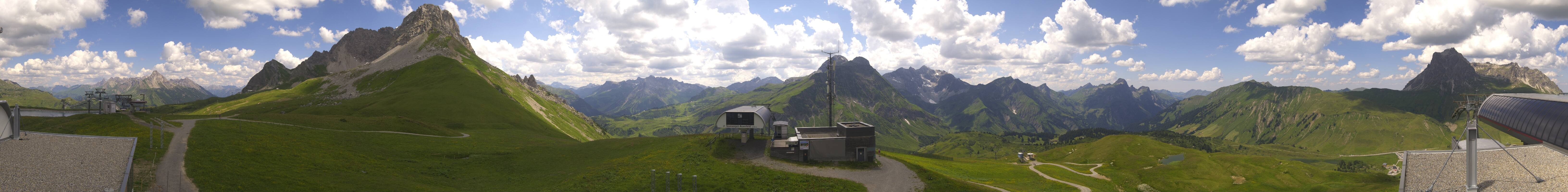 Archiv Foto Webcam Warth Schröcken - Panorama Saloberjet