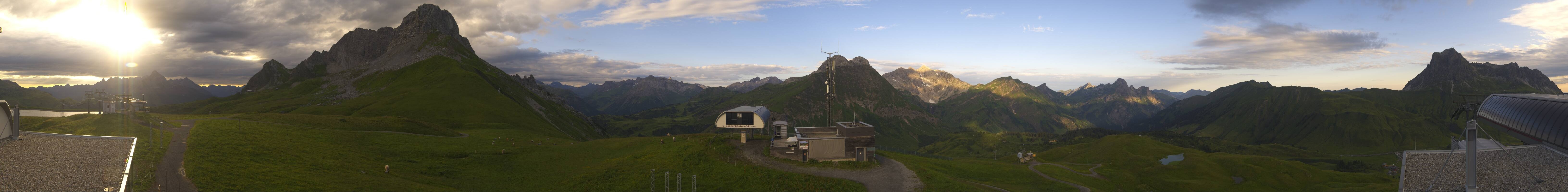 Archived image Webcam Panoramic view Warth Schröcken