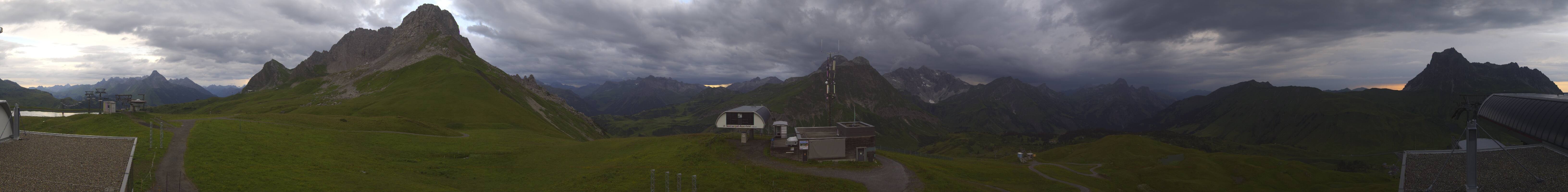 Archiv Foto Webcam Warth Schröcken - Panorama Saloberjet