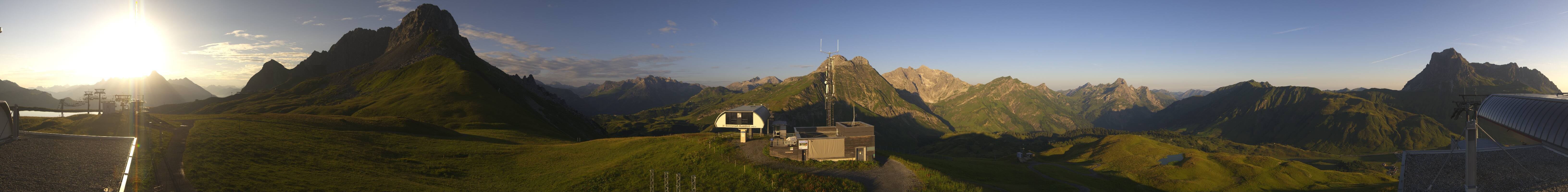 Archiv Foto Webcam Warth Schröcken - Panorama Saloberjet