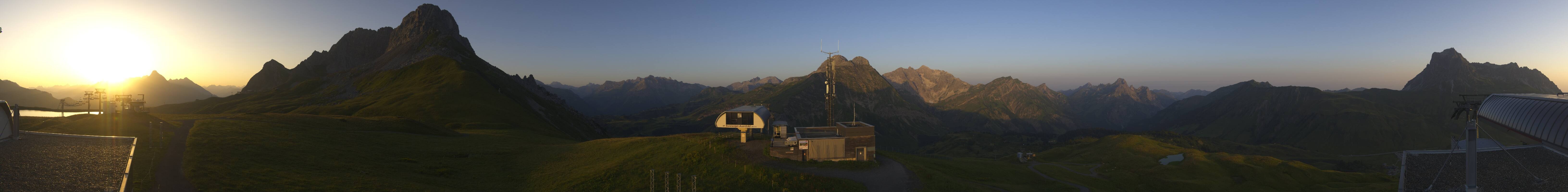 Archiv Foto Webcam Warth Schröcken - Panorama Saloberjet