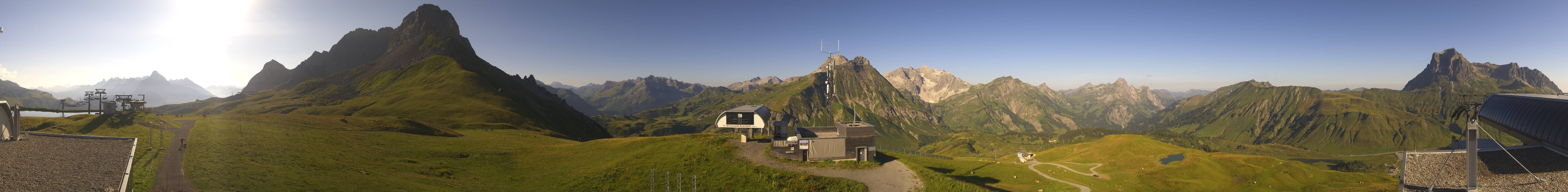 Archiv Foto Webcam Warth Schröcken - Panorama Saloberjet