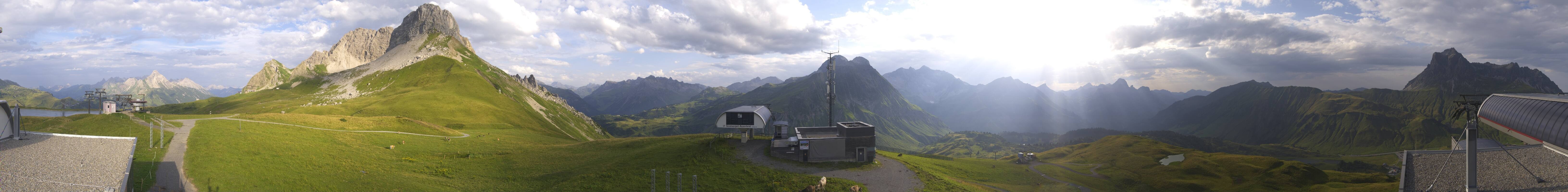 Archiv Foto Webcam Warth Schröcken - Panorama Saloberjet
