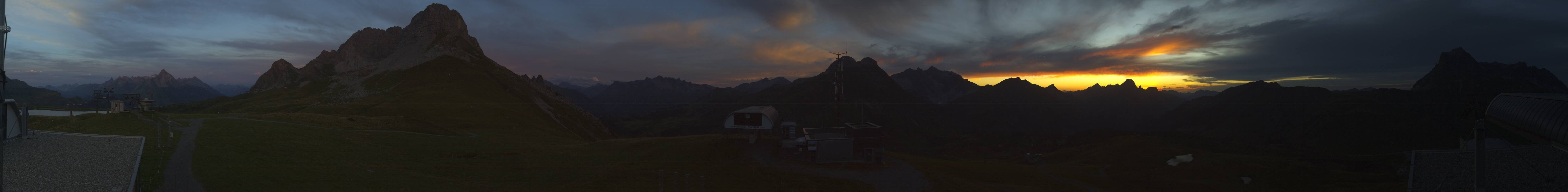 Archiv Foto Webcam Warth Schröcken - Panorama Saloberjet