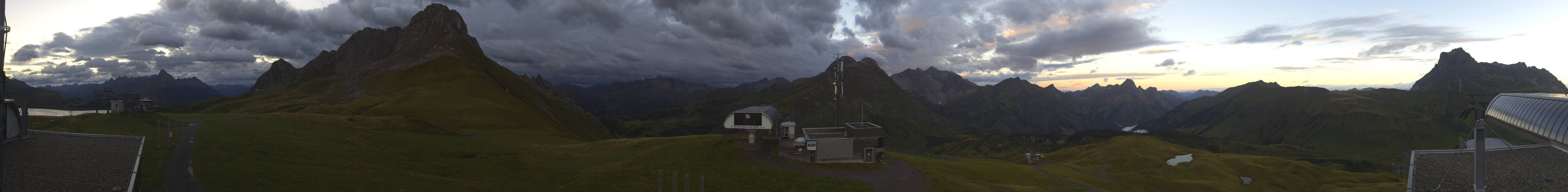 Archiv Foto Webcam Warth Schröcken - Panorama Saloberjet