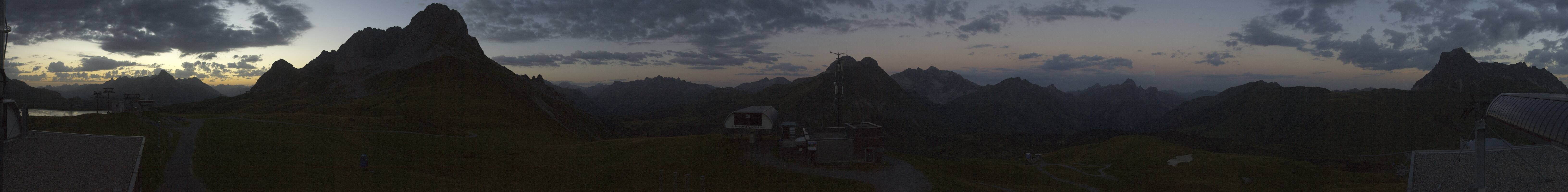 Archiv Foto Webcam Warth Schröcken - Panorama Saloberjet
