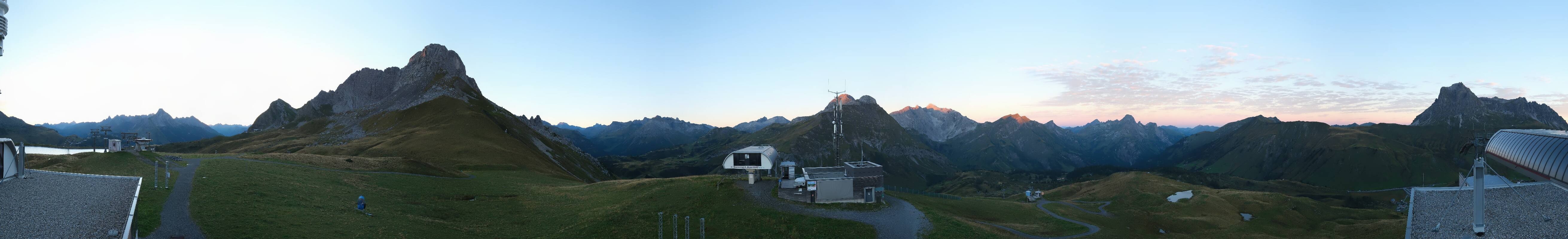 Archiv Foto Webcam Warth Schröcken - Panorama Saloberjet