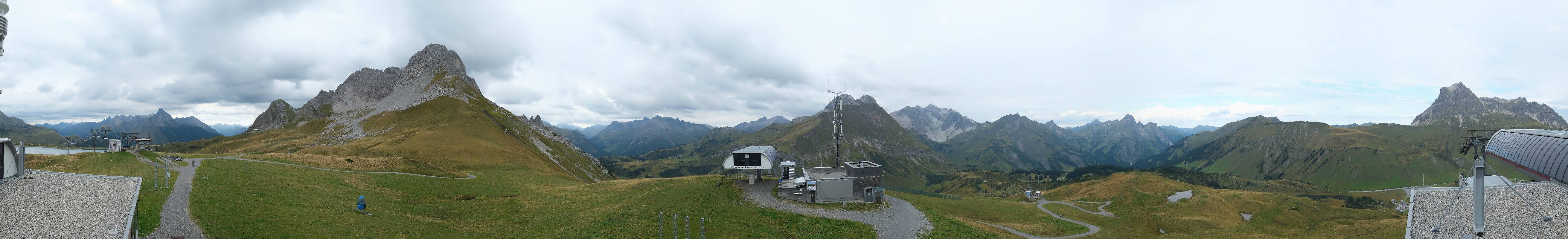 Archiv Foto Webcam Warth Schröcken - Panorama Saloberjet