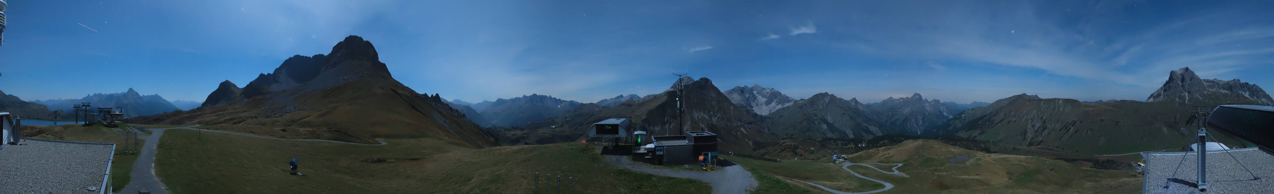 Archived image Webcam Panoramic view Warth Schröcken