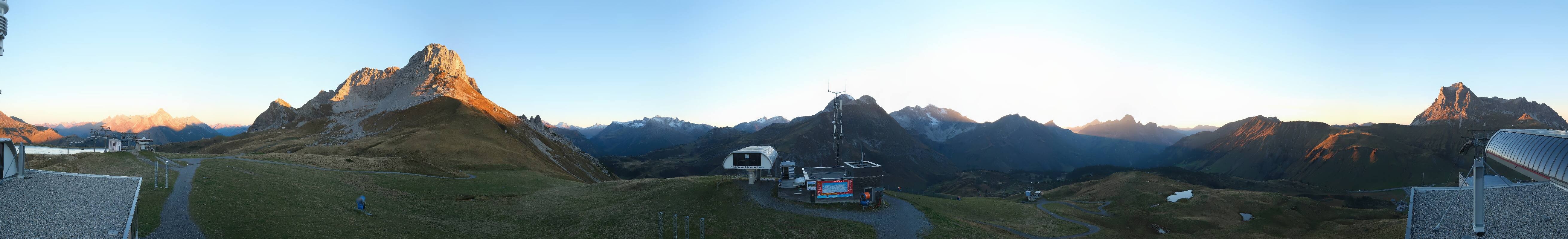Archiv Foto Webcam Warth Schröcken - Panorama Saloberjet