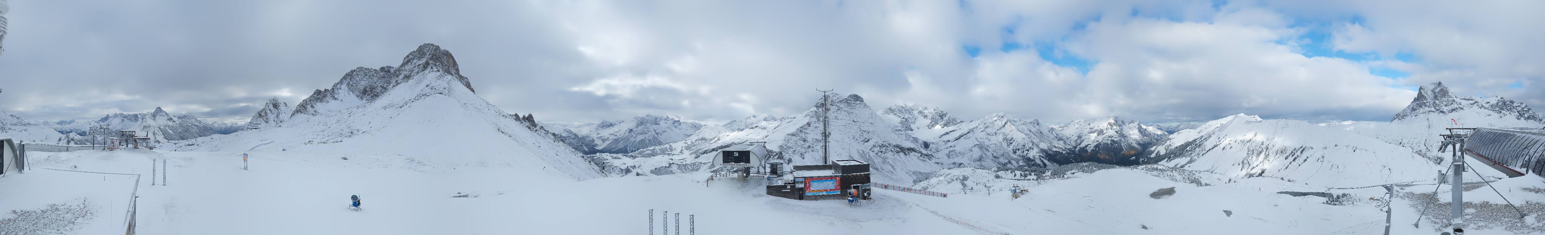 Archiv Foto Webcam Warth Schröcken - Panorama Saloberjet