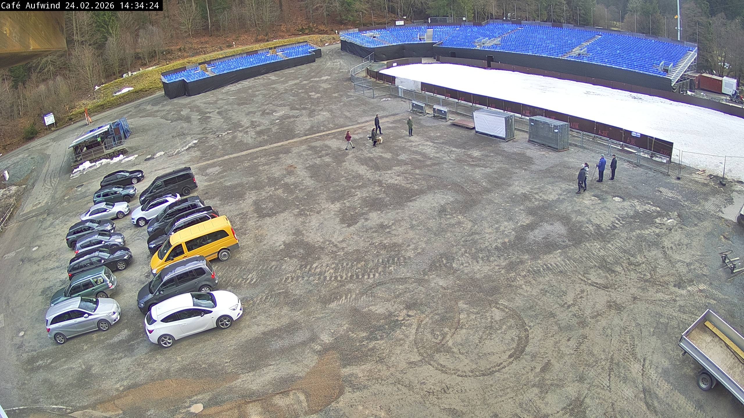 Archiv Foto Webcam Willingen: Mühlenkopfschanze Parkplatz