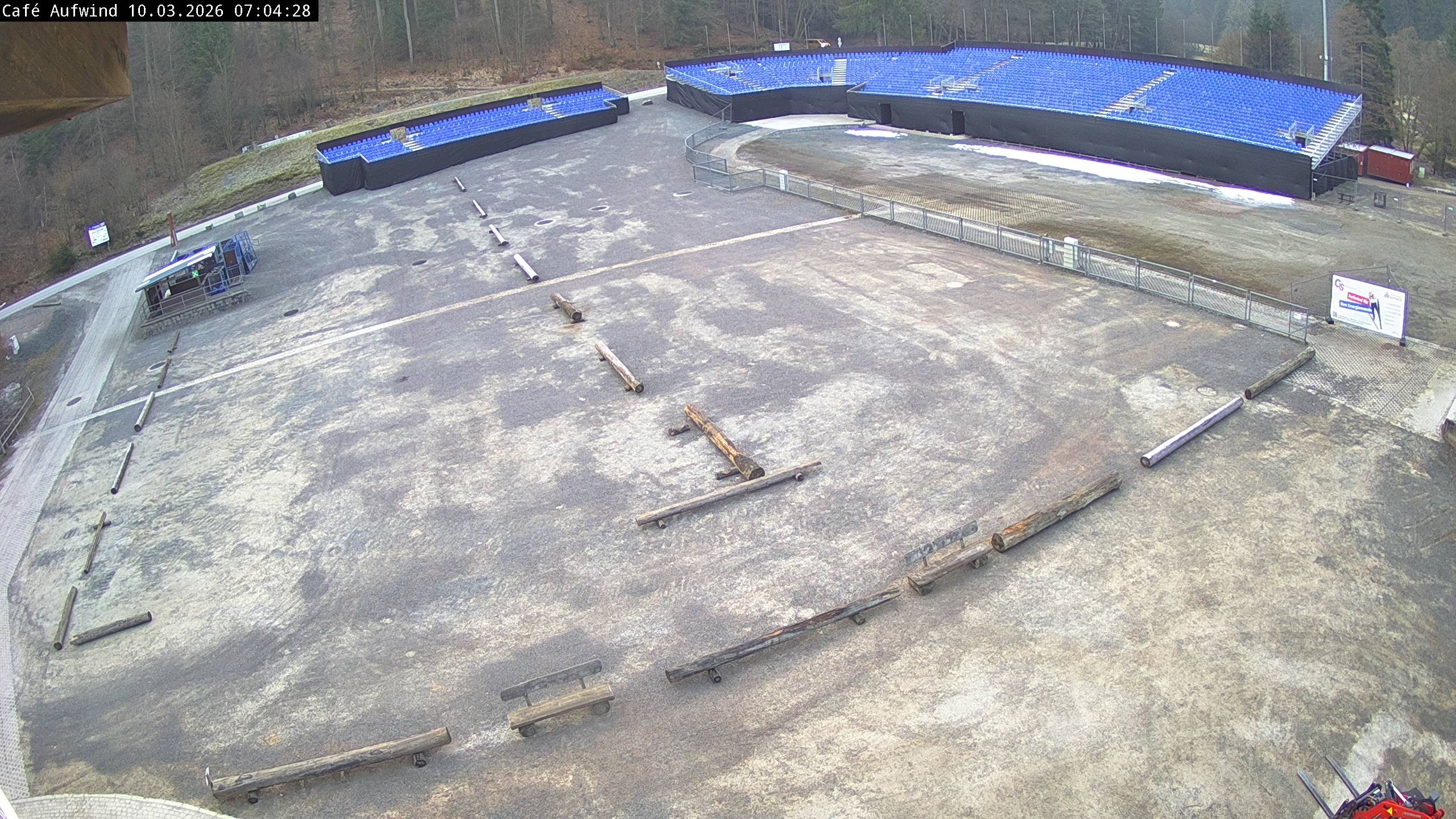 Archiv Foto Webcam Willingen: Mühlenkopfschanze Parkplatz