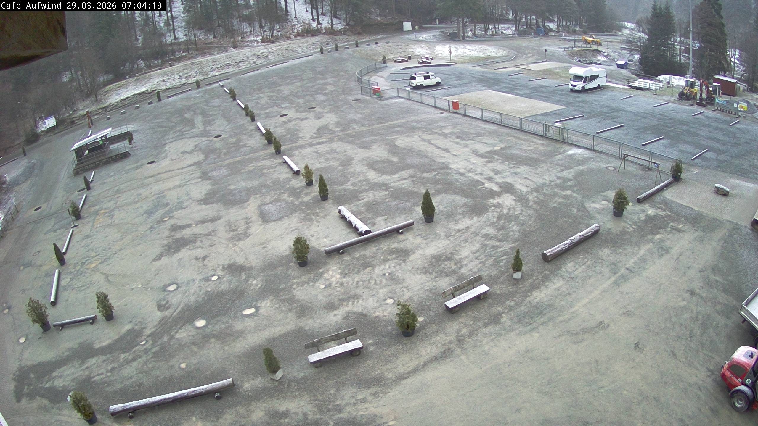 Archiv Foto Webcam Willingen: Mühlenkopfschanze Parkplatz