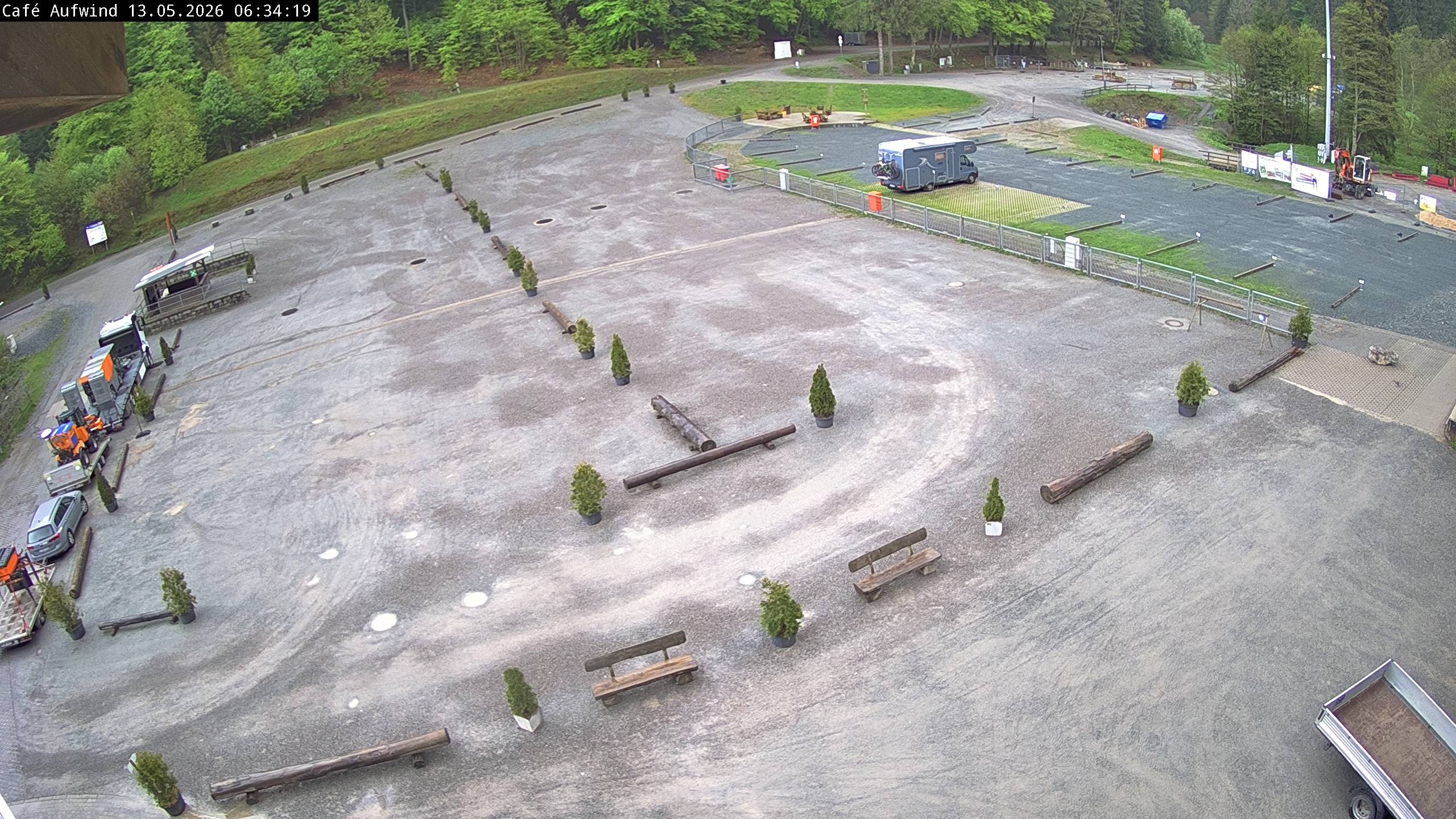 Archiv Foto Webcam Willingen: Mühlenkopfschanze Parkplatz