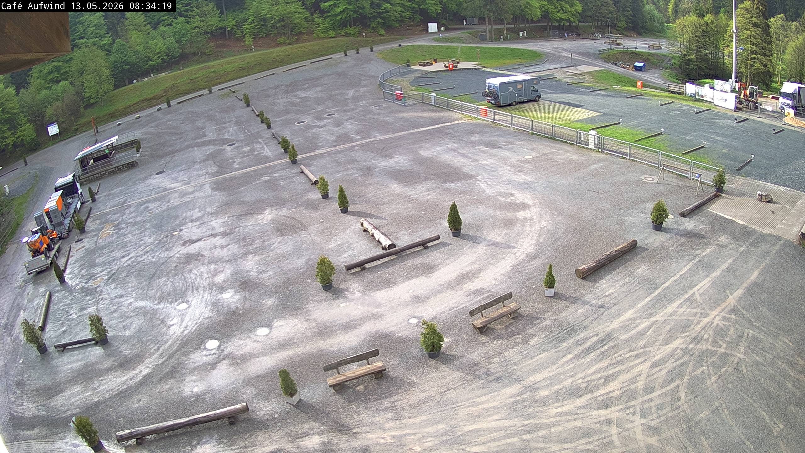 Archiv Foto Webcam Willingen: Mühlenkopfschanze Parkplatz