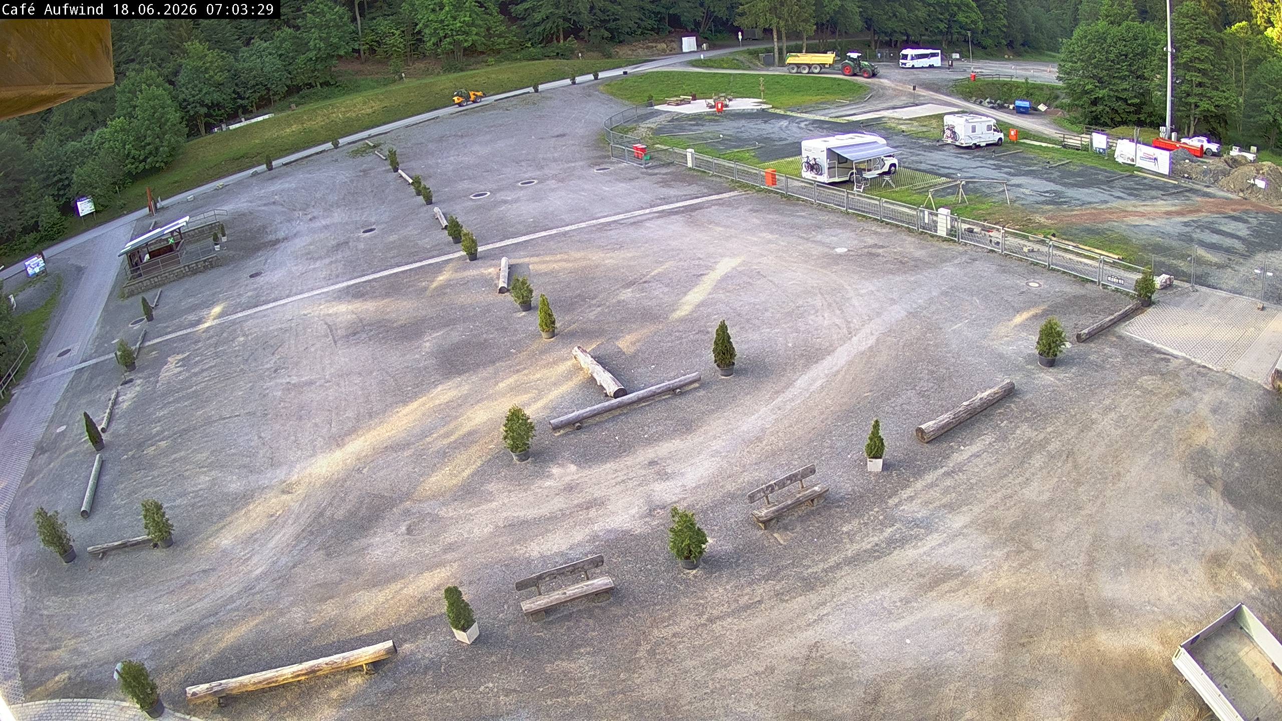 Archiv Foto Webcam Willingen: Mühlenkopfschanze Parkplatz