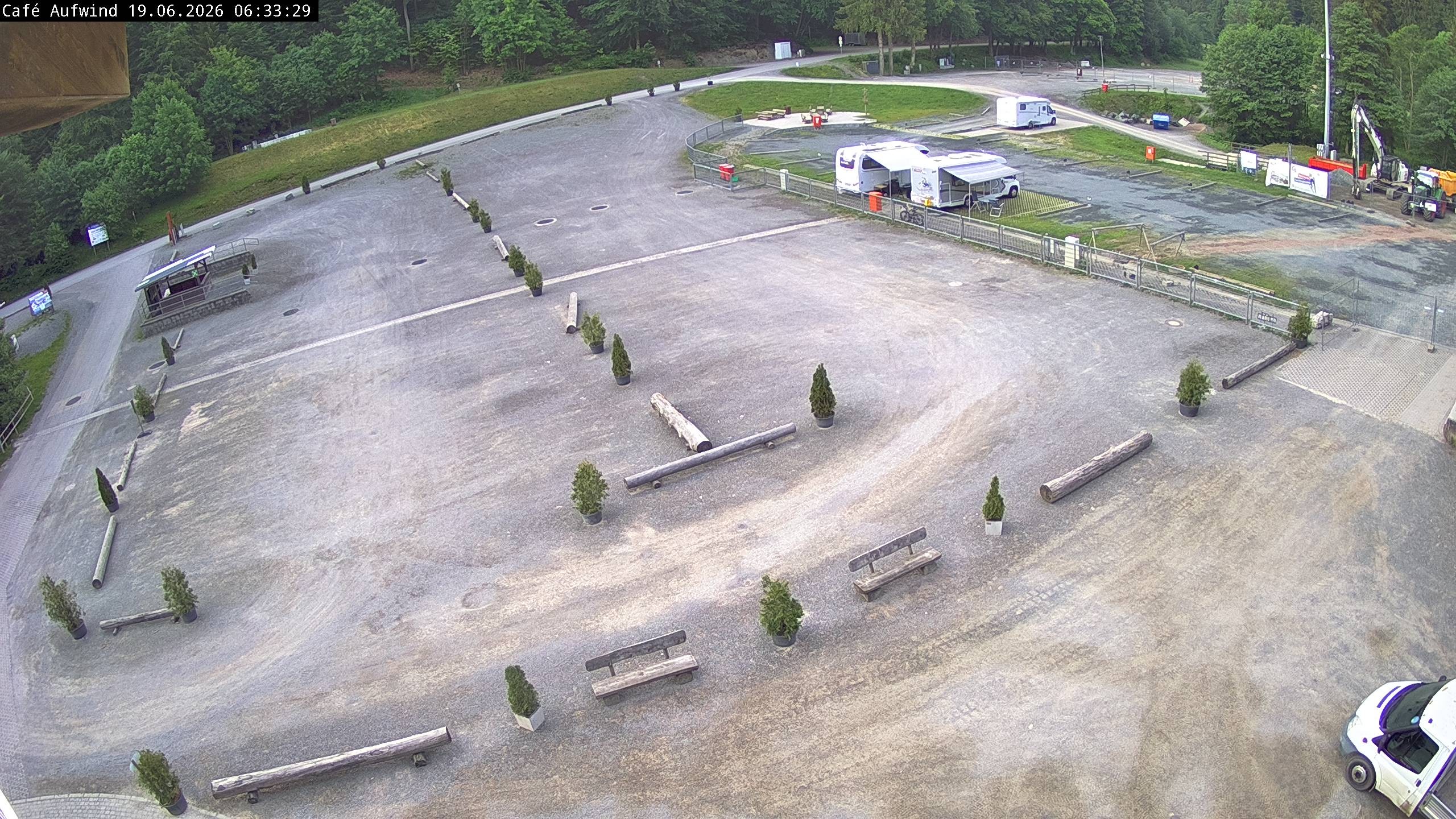 Archiv Foto Webcam Willingen: Mühlenkopfschanze Parkplatz