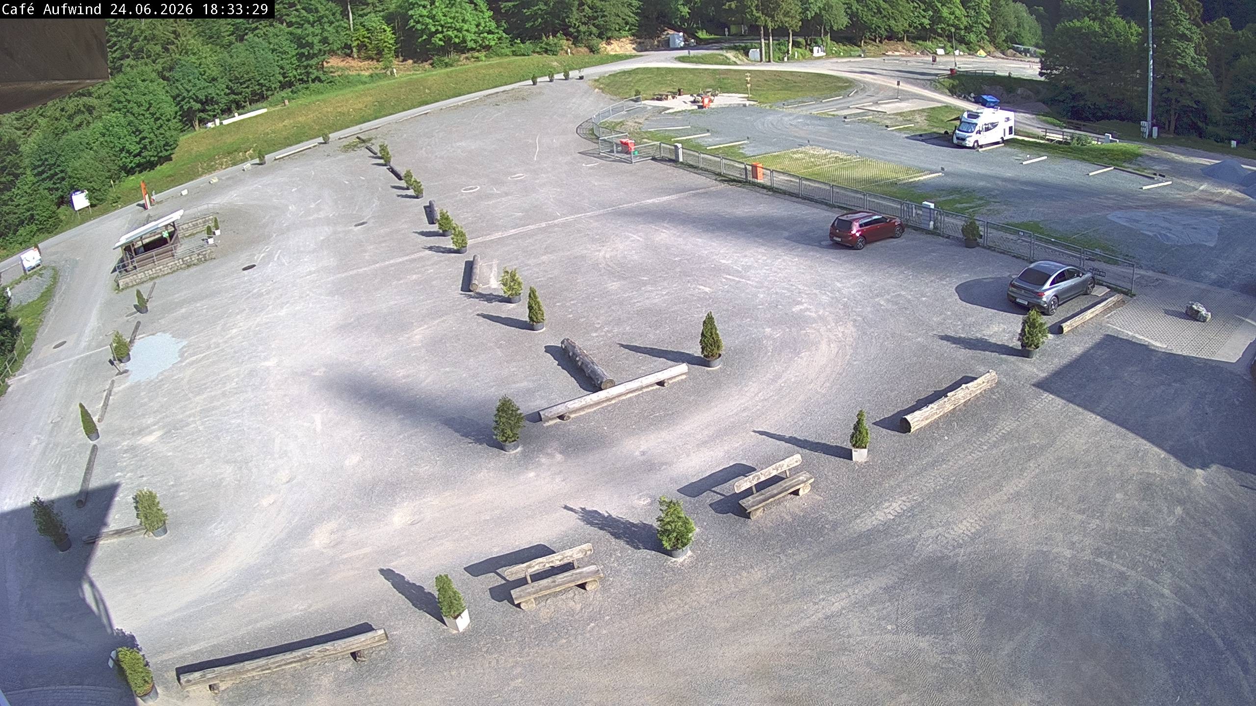 Archiv Foto Webcam Willingen: Mühlenkopfschanze Parkplatz
