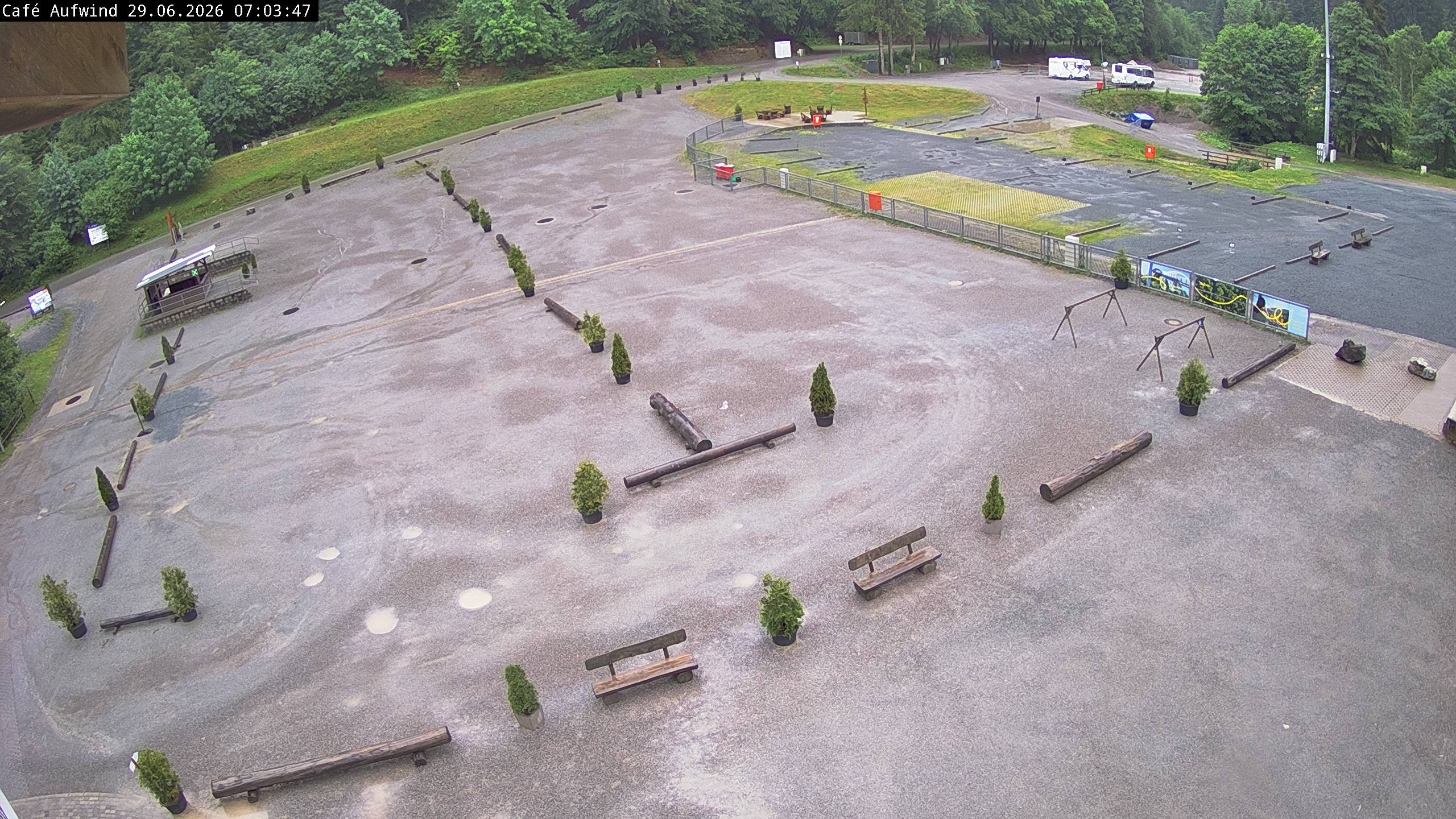 Archiv Foto Webcam Willingen: Mühlenkopfschanze Parkplatz