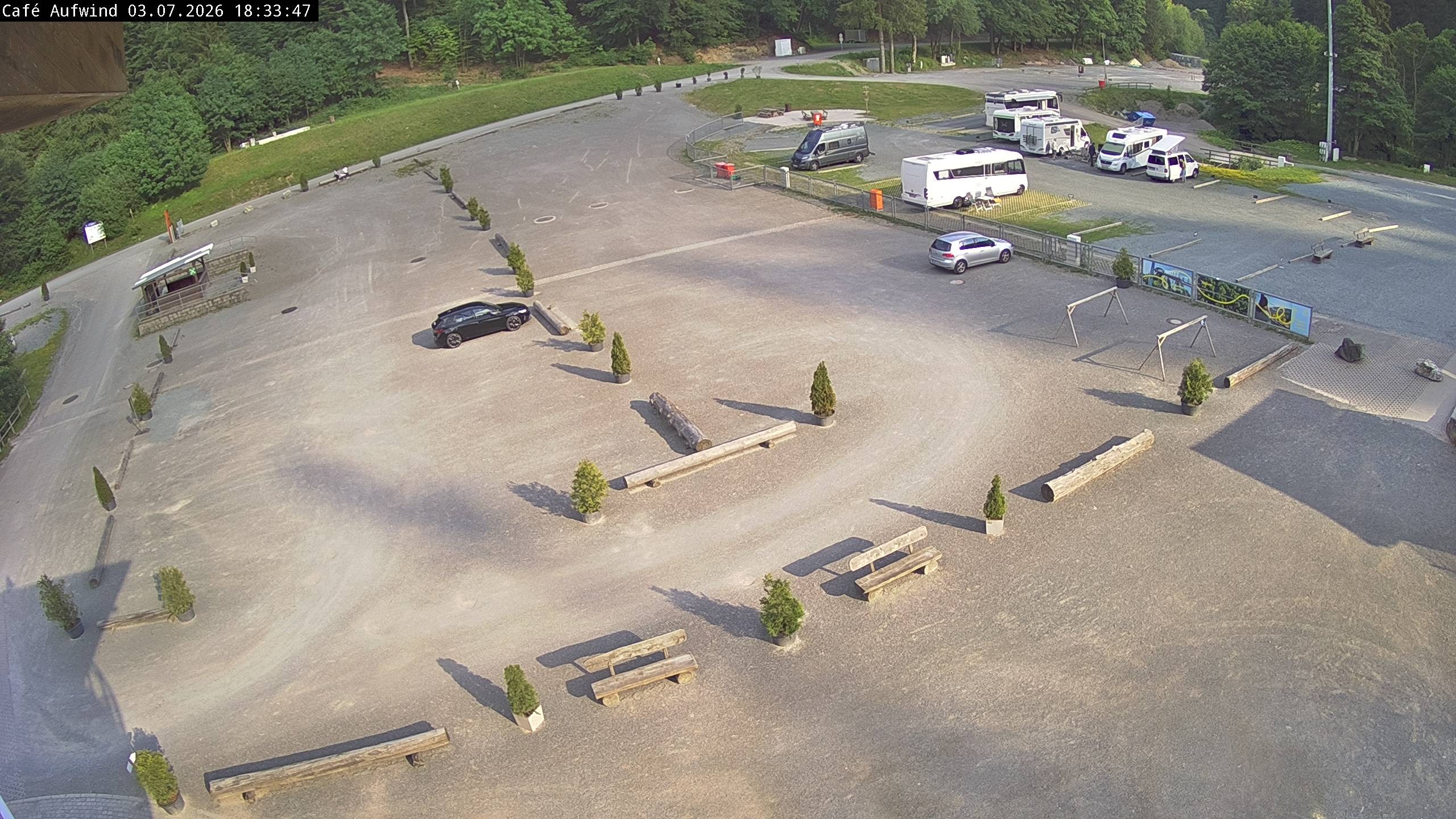 Archiv Foto Webcam Willingen: Mühlenkopfschanze Parkplatz