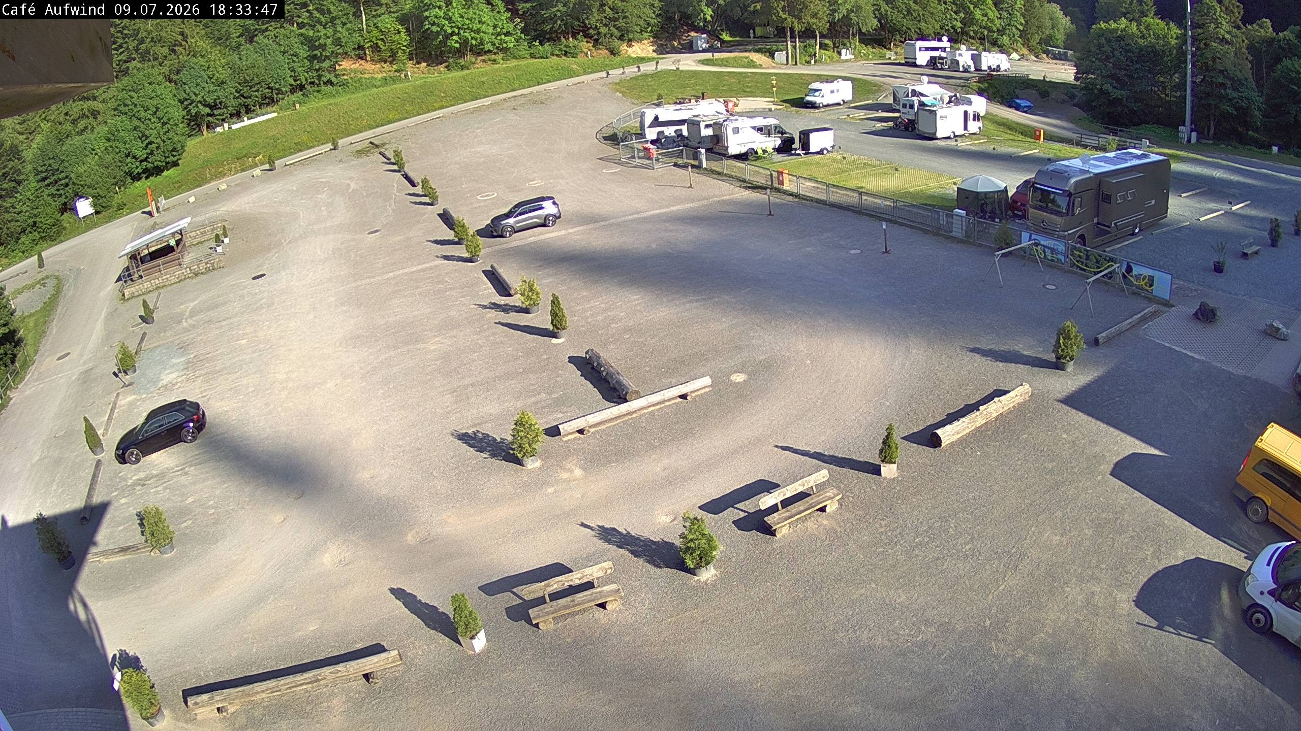 Archiv Foto Webcam Willingen: Mühlenkopfschanze Parkplatz