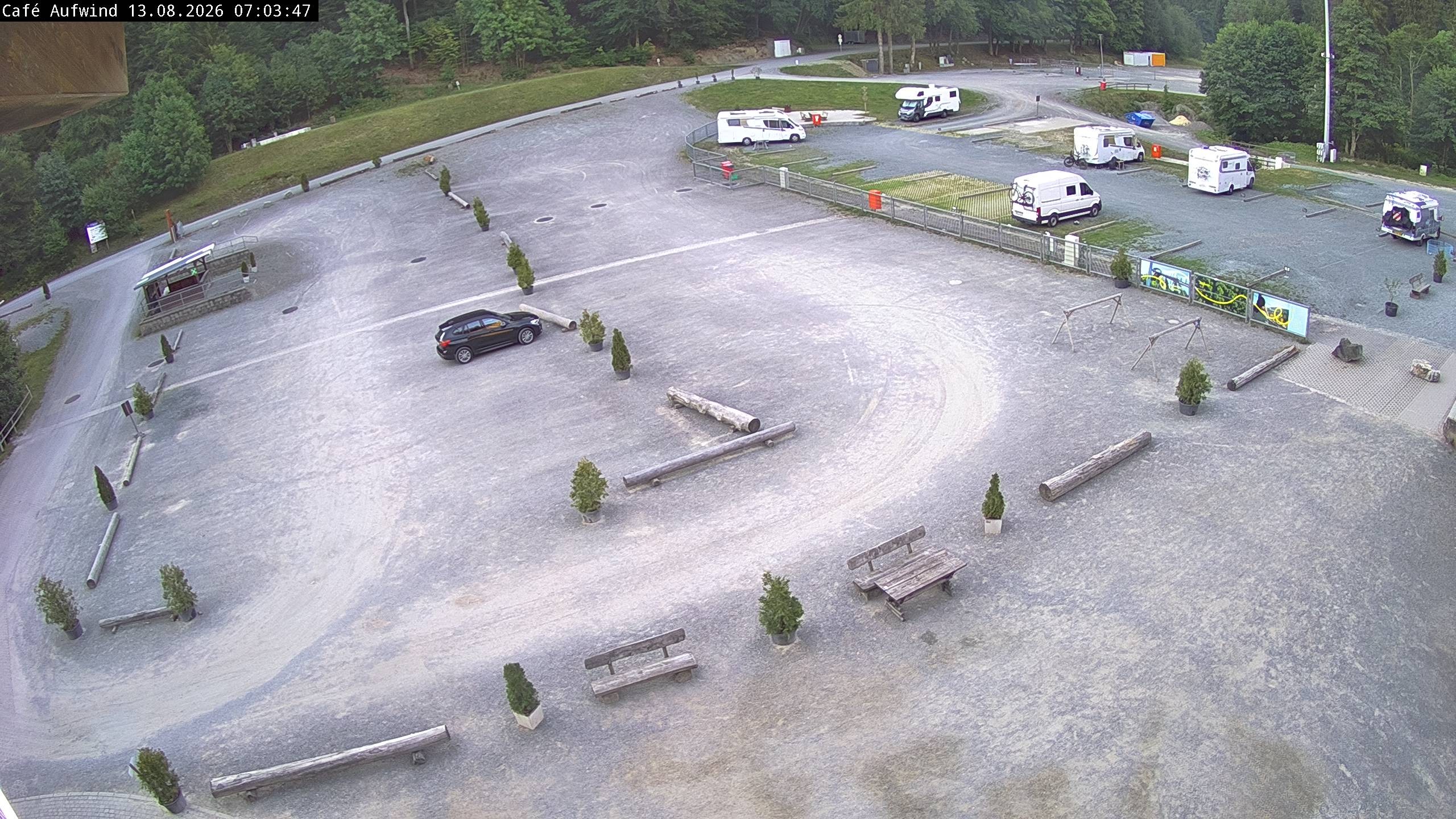 Archiv Foto Webcam Willingen: Mühlenkopfschanze Parkplatz