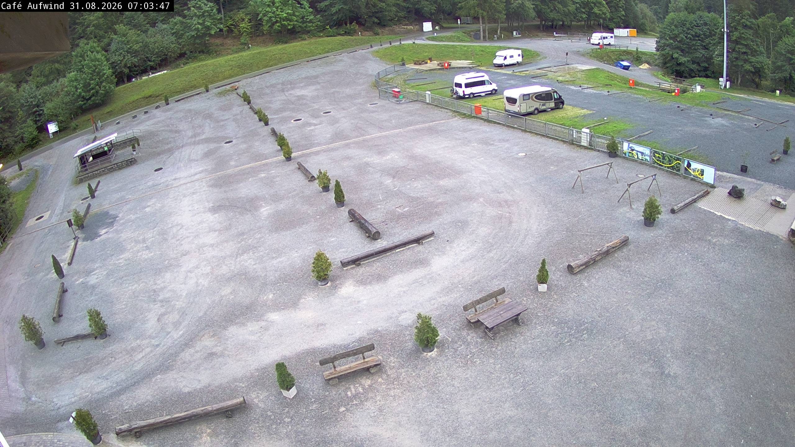Archiv Foto Webcam Willingen: Mühlenkopfschanze Parkplatz