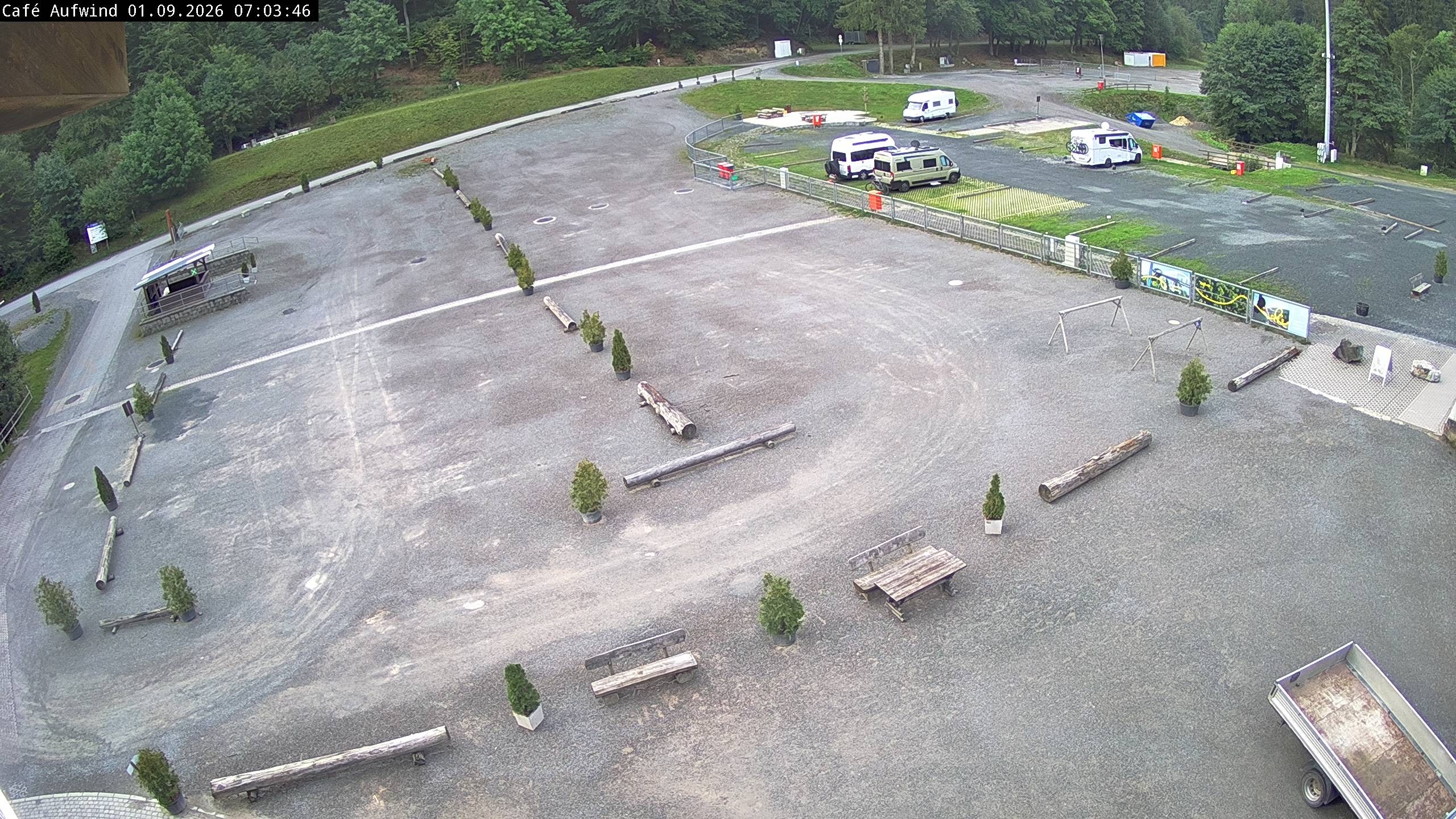 Archiv Foto Webcam Willingen: Mühlenkopfschanze Parkplatz