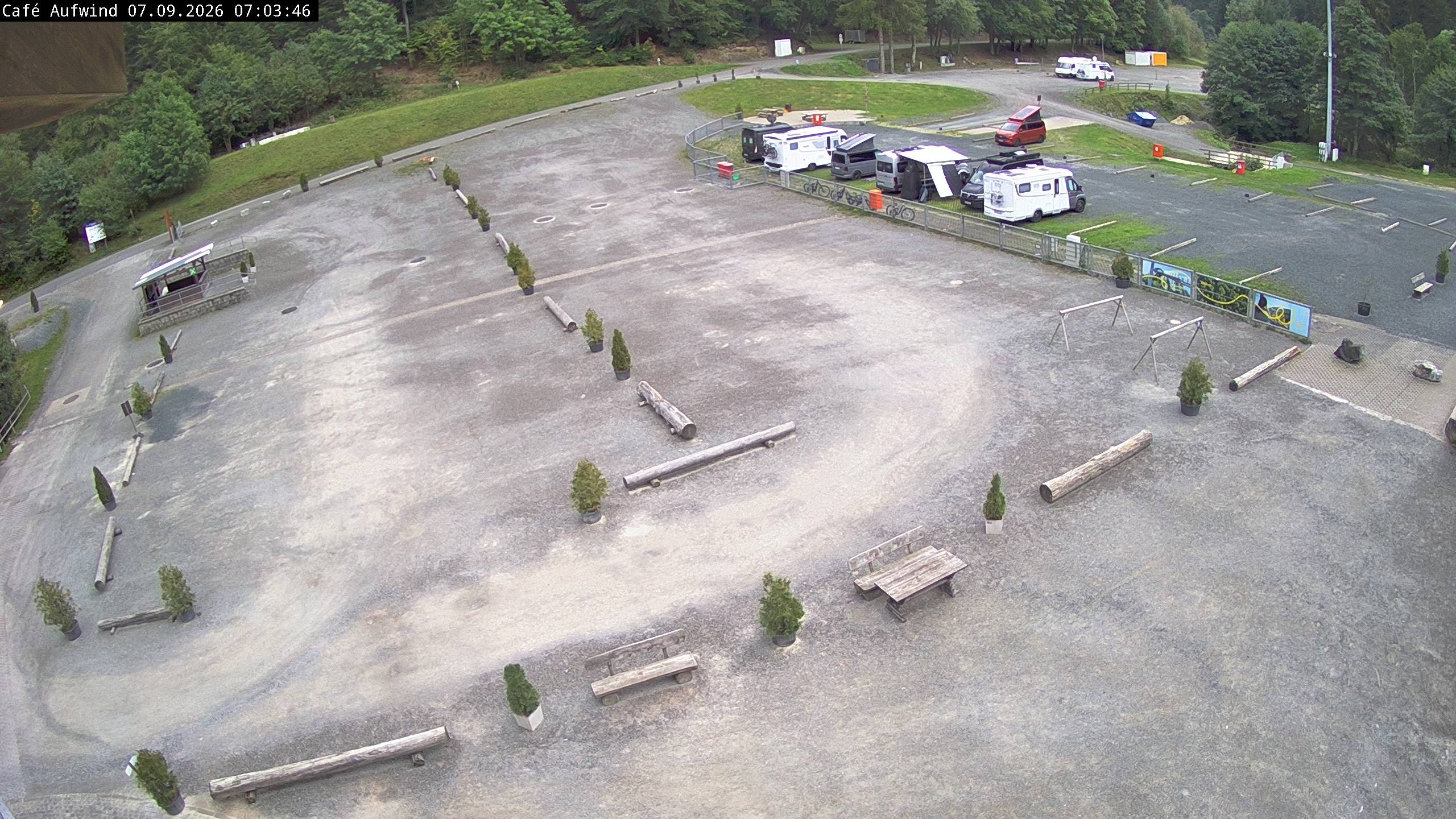 Archiv Foto Webcam Willingen: Mühlenkopfschanze Parkplatz