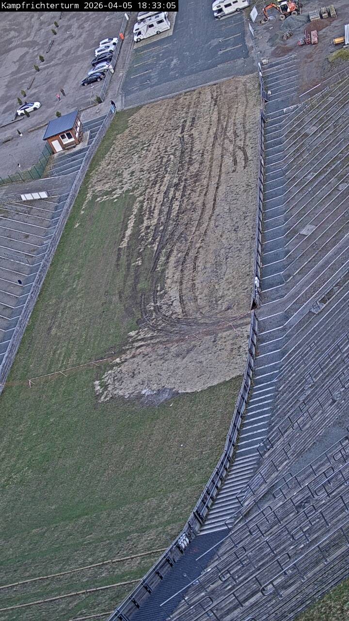 Archived image Webcam Willingen - View Mühlenkopfschanze Jury Tower